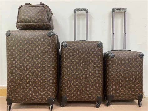 louis vuitton suitcase set replica|louis vuitton scam.